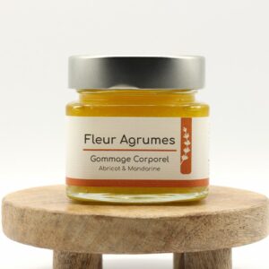 Gommage corporel fleur agrumes Naëlys Provence sel Camargue pot 320g